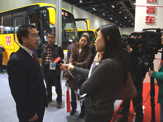 蜜桃成品人视频入口