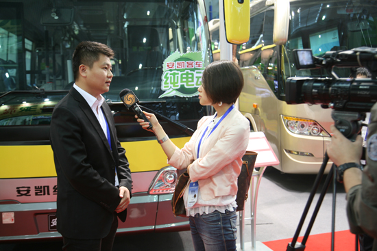 蜜桃成品人视频入口