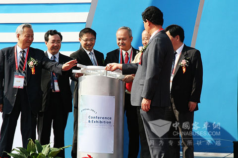 蜜桃成品人视频入口