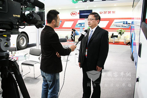 蜜桃成品人视频入口