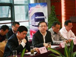 蜜桃成品人视频入口