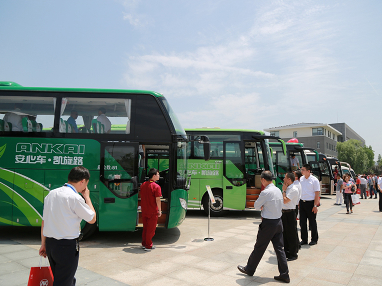 蜜桃成品人视频入口