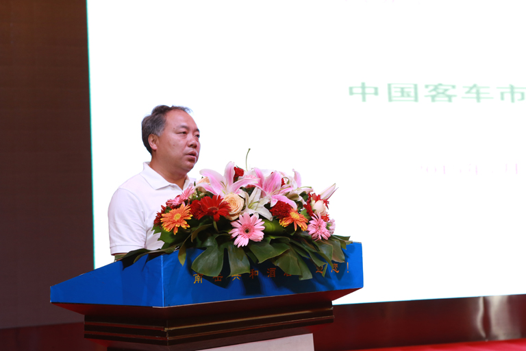 蜜桃成品人视频入口