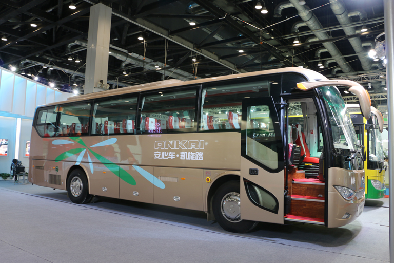 蜜桃成品人视频入口