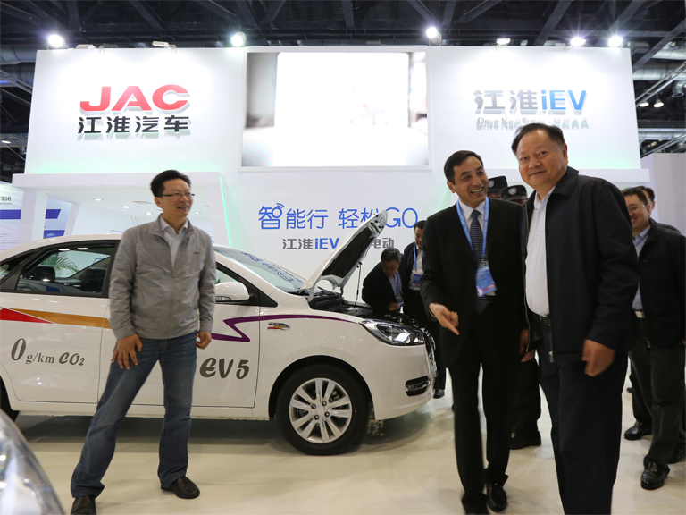 蜜桃成品人视频入口