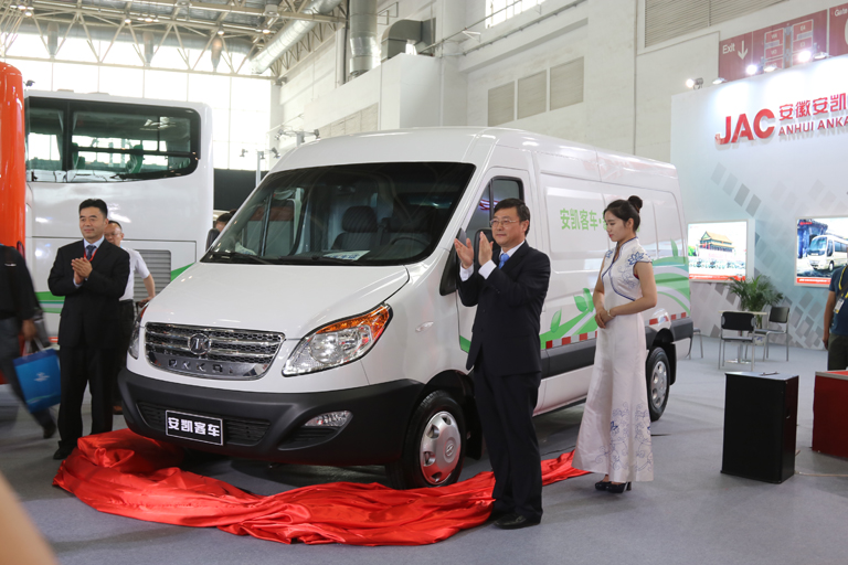 蜜桃成品人视频入口