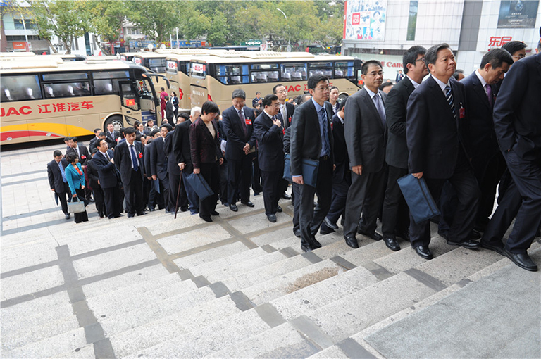 蜜桃成品人视频入口