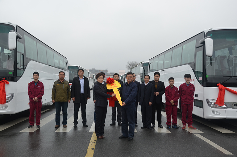 蜜桃成品人视频入口