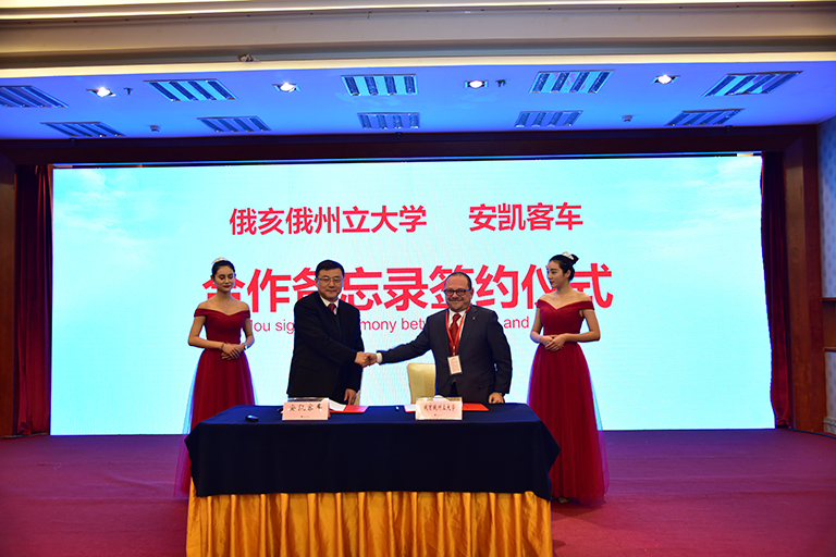 蜜桃成品人视频入口