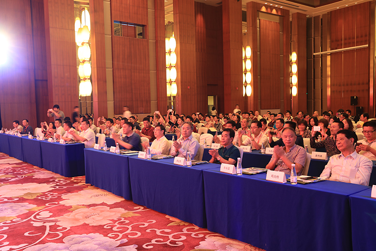 蜜桃成品人视频入口