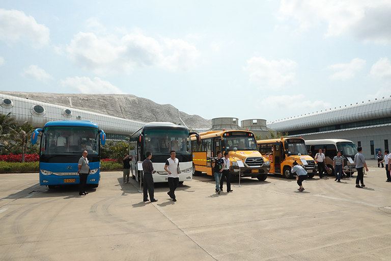 蜜桃成品人视频入口