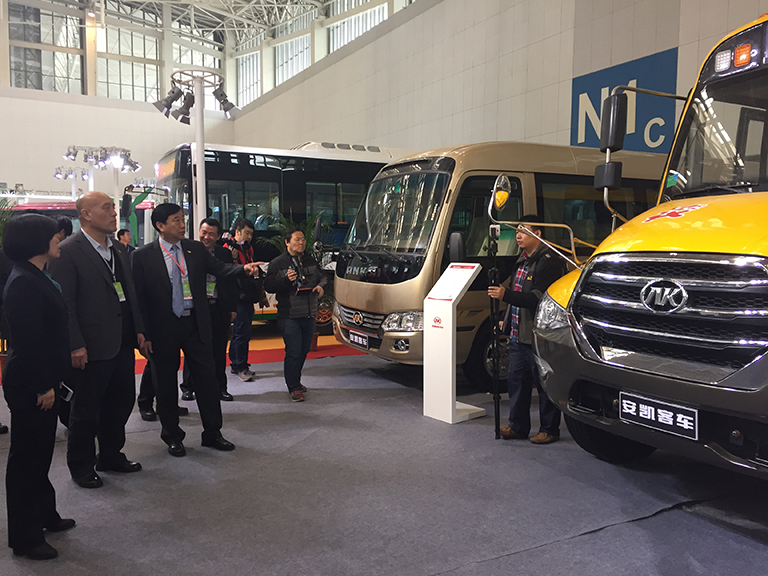 蜜桃成品人视频入口