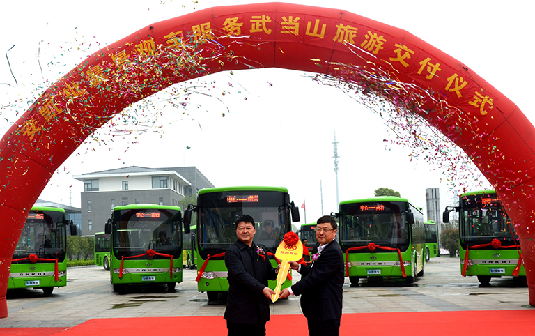 蜜桃成品人视频入口