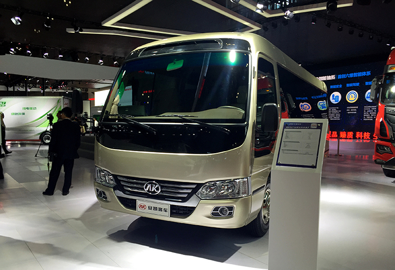 蜜桃成品人视频入口