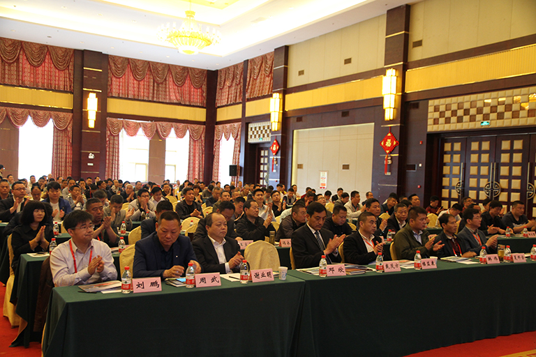 蜜桃成品人视频入口