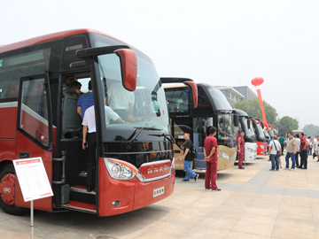 蜜桃成品人视频入口