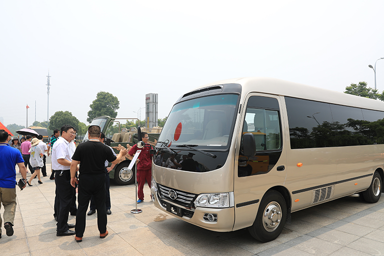 蜜桃成品人视频入口