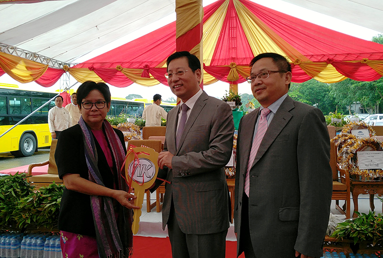 蜜桃成品人视频入口