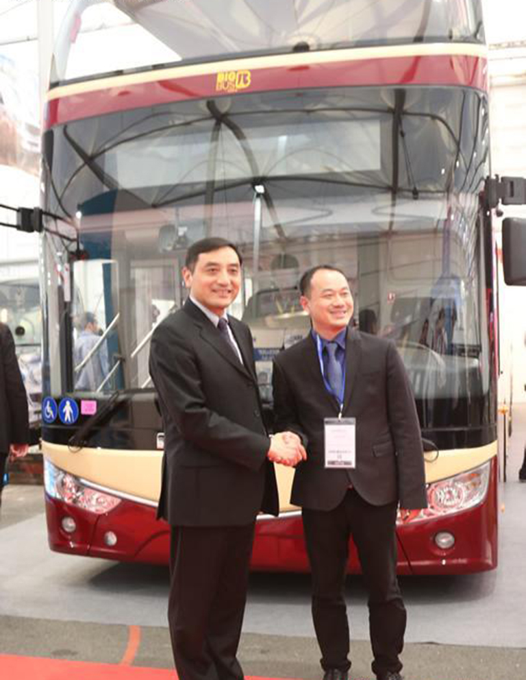 蜜桃成品人视频入口