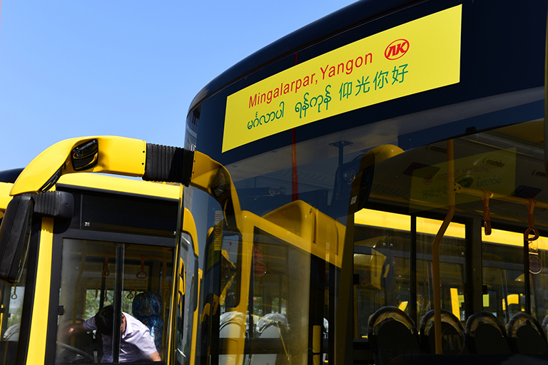 蜜桃成品人视频入口