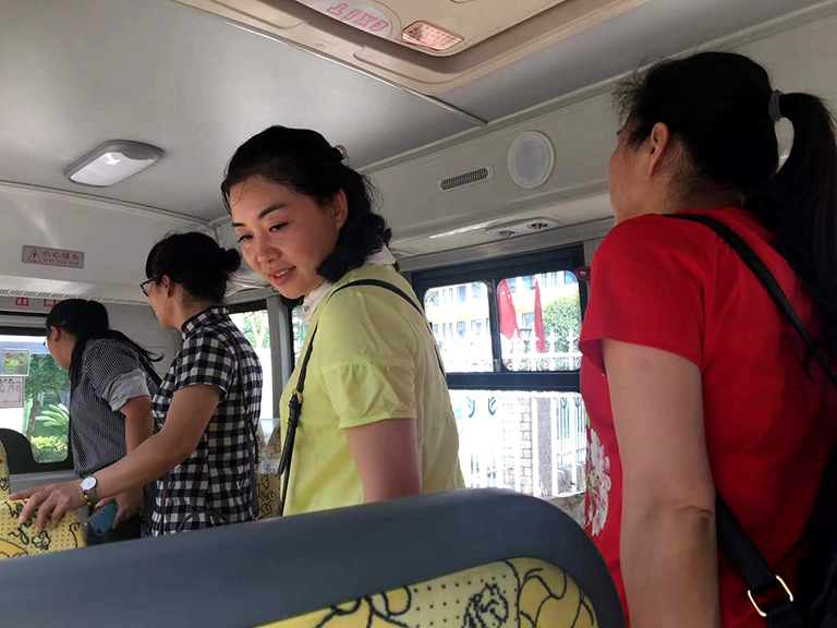 蜜桃成品人视频入口