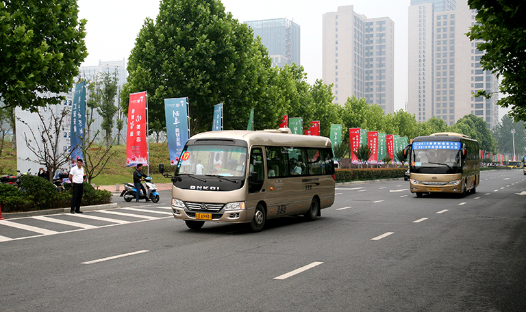 蜜桃成品人视频入口