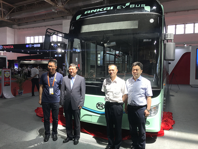 蜜桃成品人视频入口