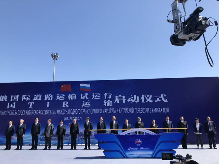 蜜桃成品人视频入口