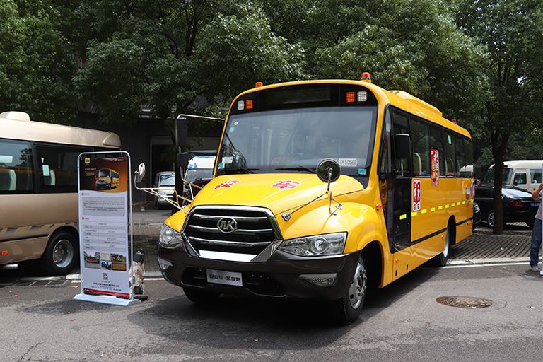 蜜桃成品人视频入口