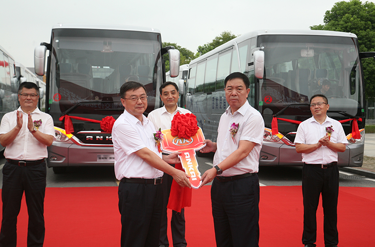 蜜桃成品人视频入口