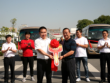 蜜桃成品人视频入口