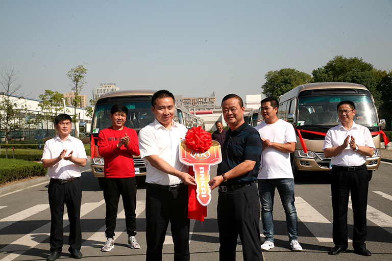 蜜桃成品人视频入口