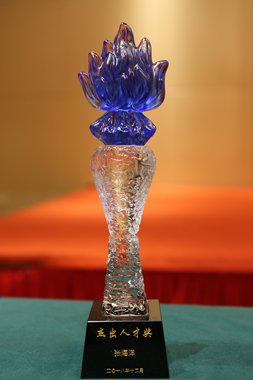 蜜桃成品人视频入口