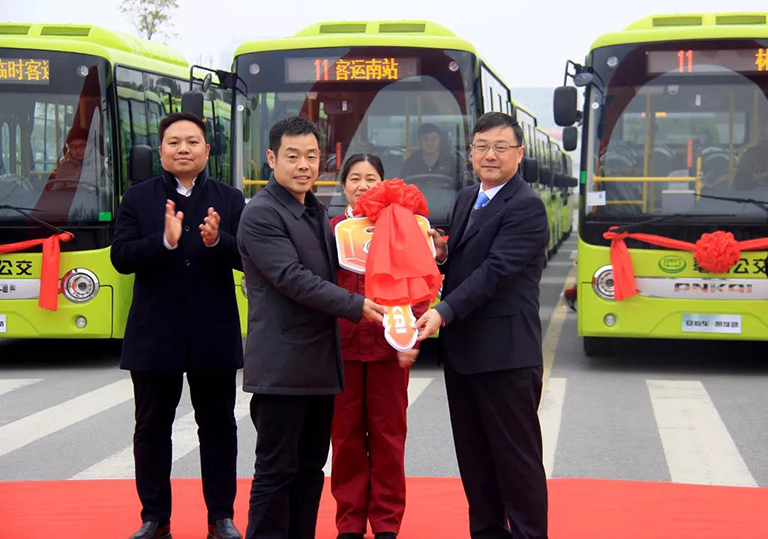 蜜桃成品人视频入口