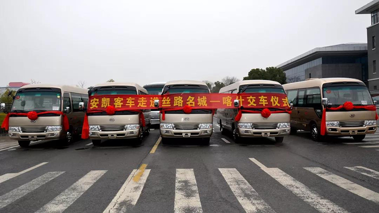 蜜桃成品人视频入口