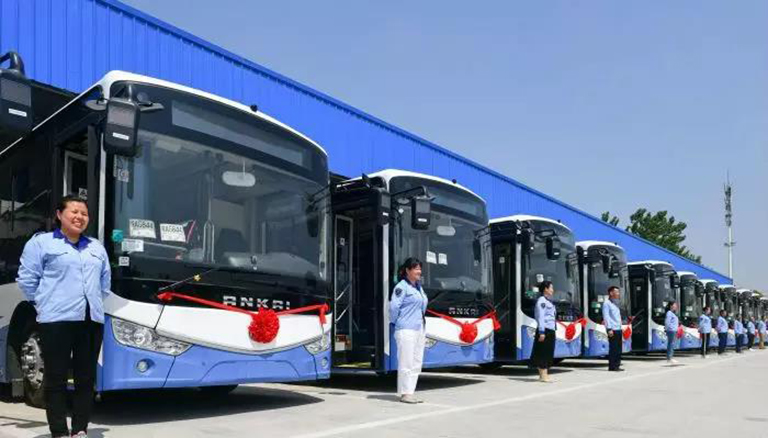 蜜桃成品人视频入口