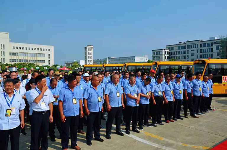 蜜桃成品人视频入口