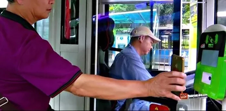 蜜桃成品人视频入口