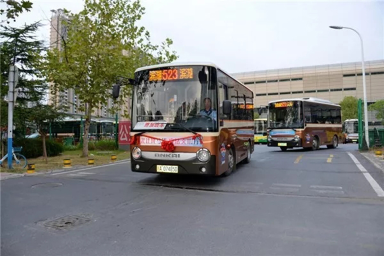 蜜桃成品人视频入口