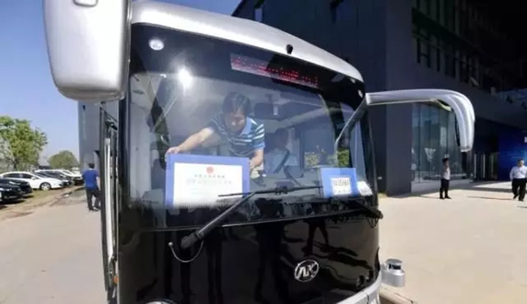 蜜桃成品人视频入口