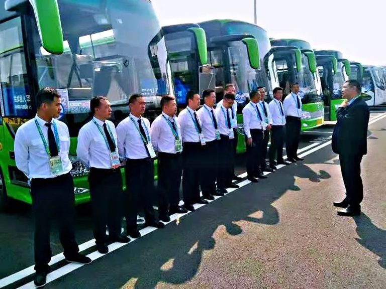 蜜桃成品人视频入口