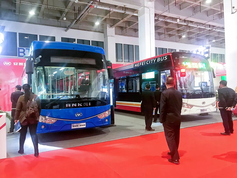 蜜桃成品人视频入口