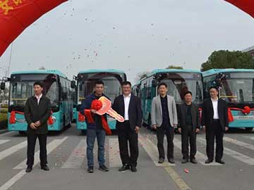 蜜桃成品人视频入口