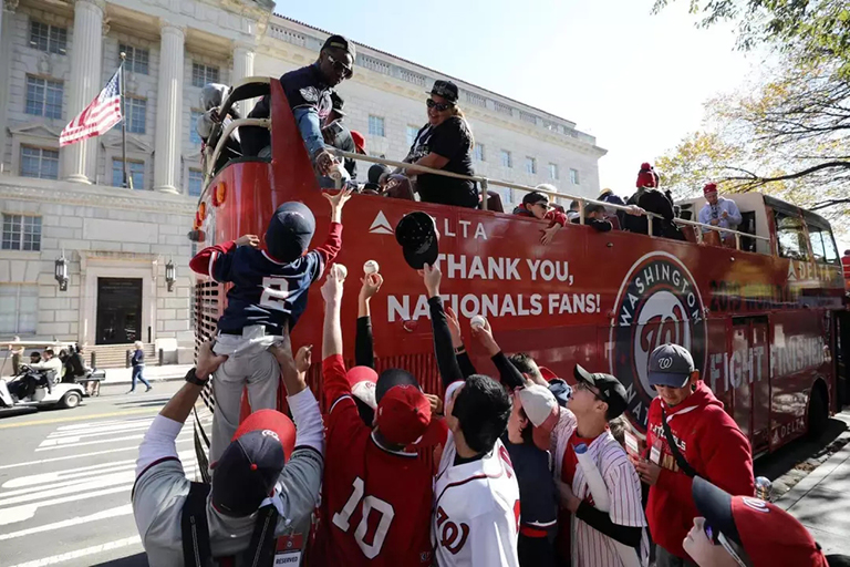 蜜桃成品人视频入口