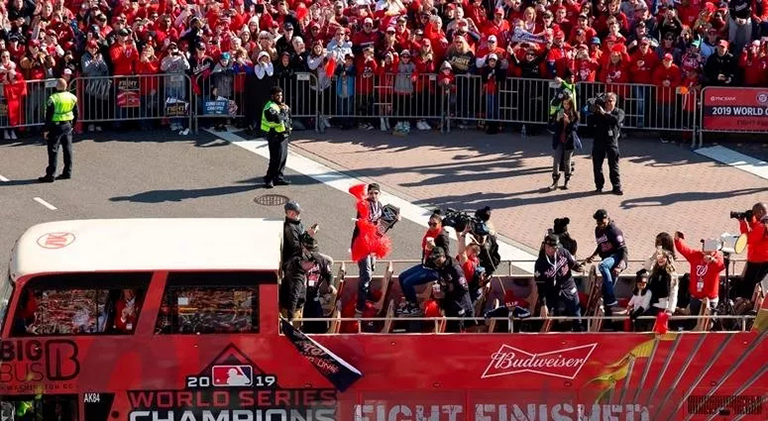 蜜桃成品人视频入口