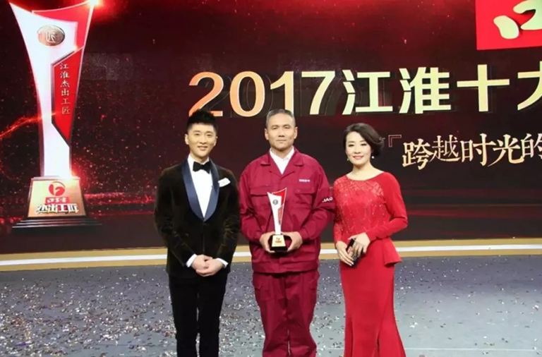 蜜桃成品人视频入口