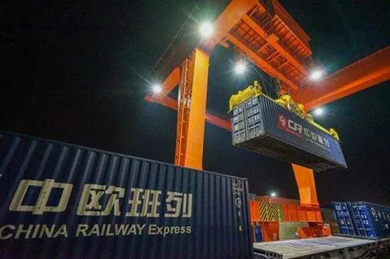 蜜桃成品人视频入口