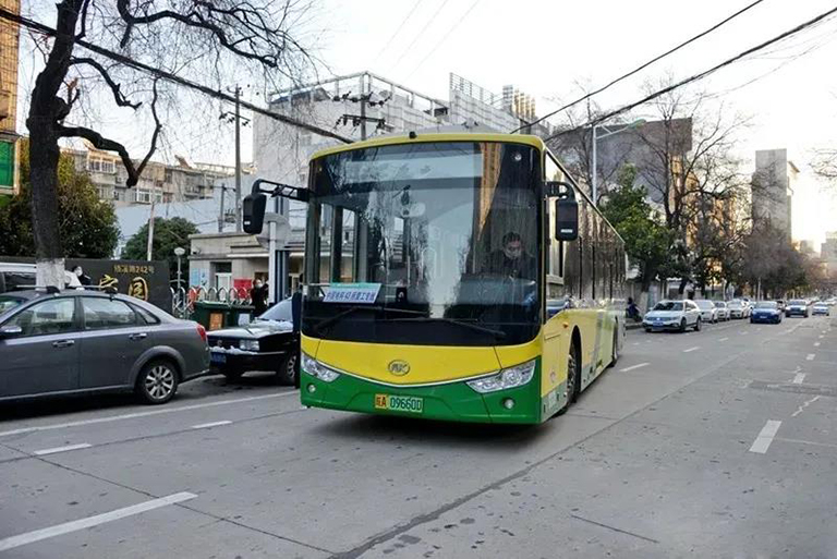 蜜桃成品人视频入口