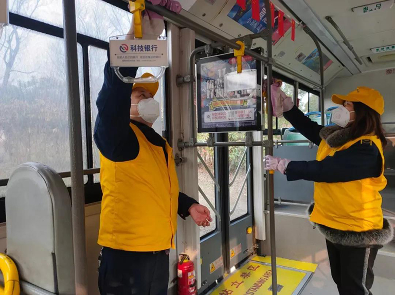 蜜桃成品人视频入口