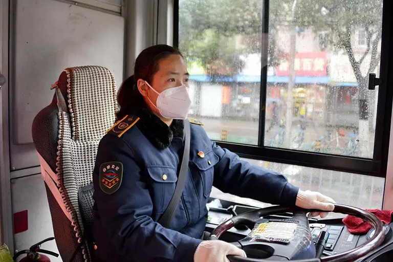 蜜桃成品人视频入口